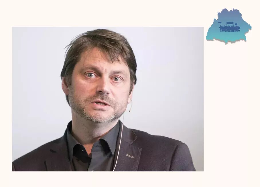 Bild eines Mannes, rechts oben Logo des Podcasts Ein Spaziergang im Süden